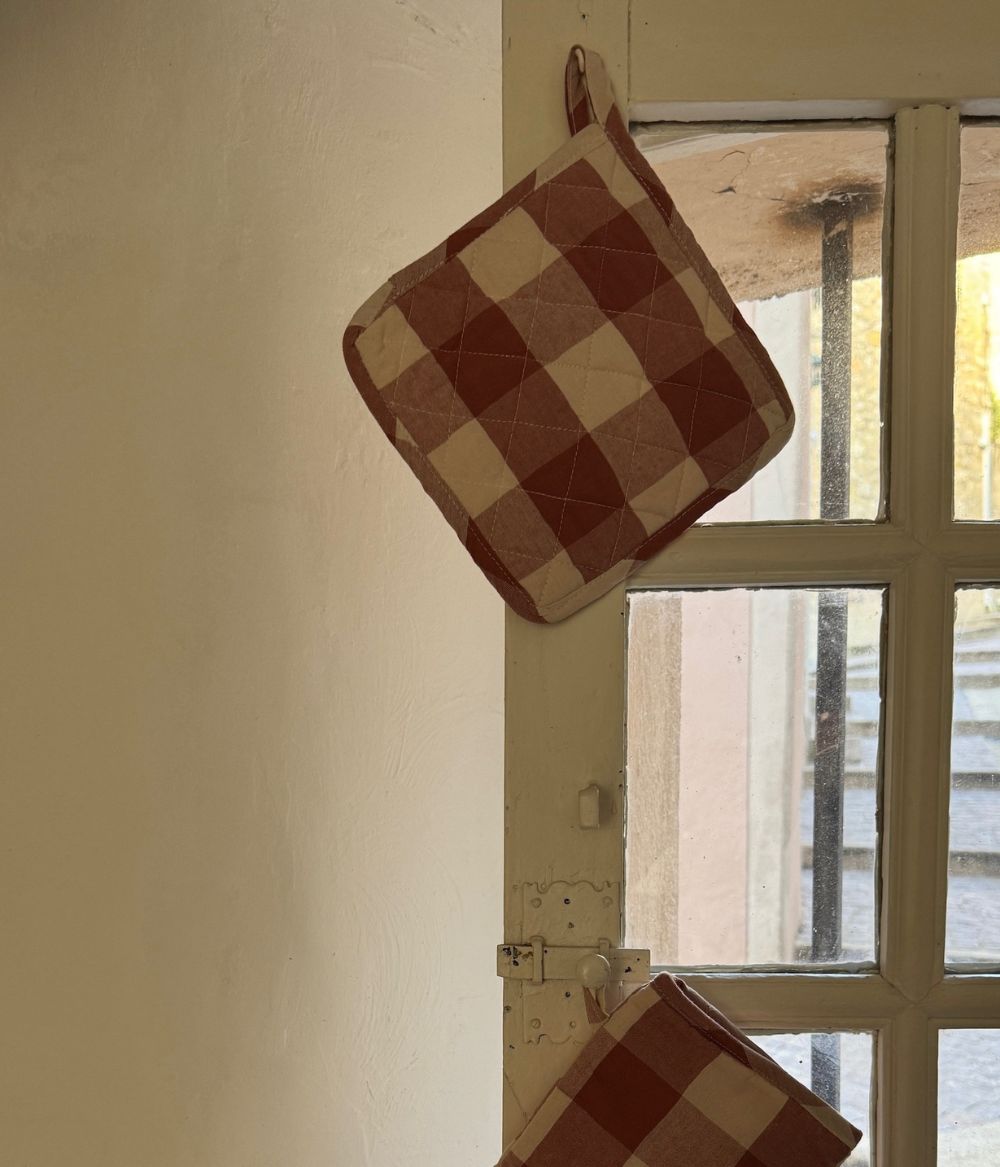 Pot Holder Bertel