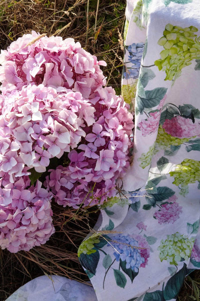 Hydrangea Linen Tablecloth