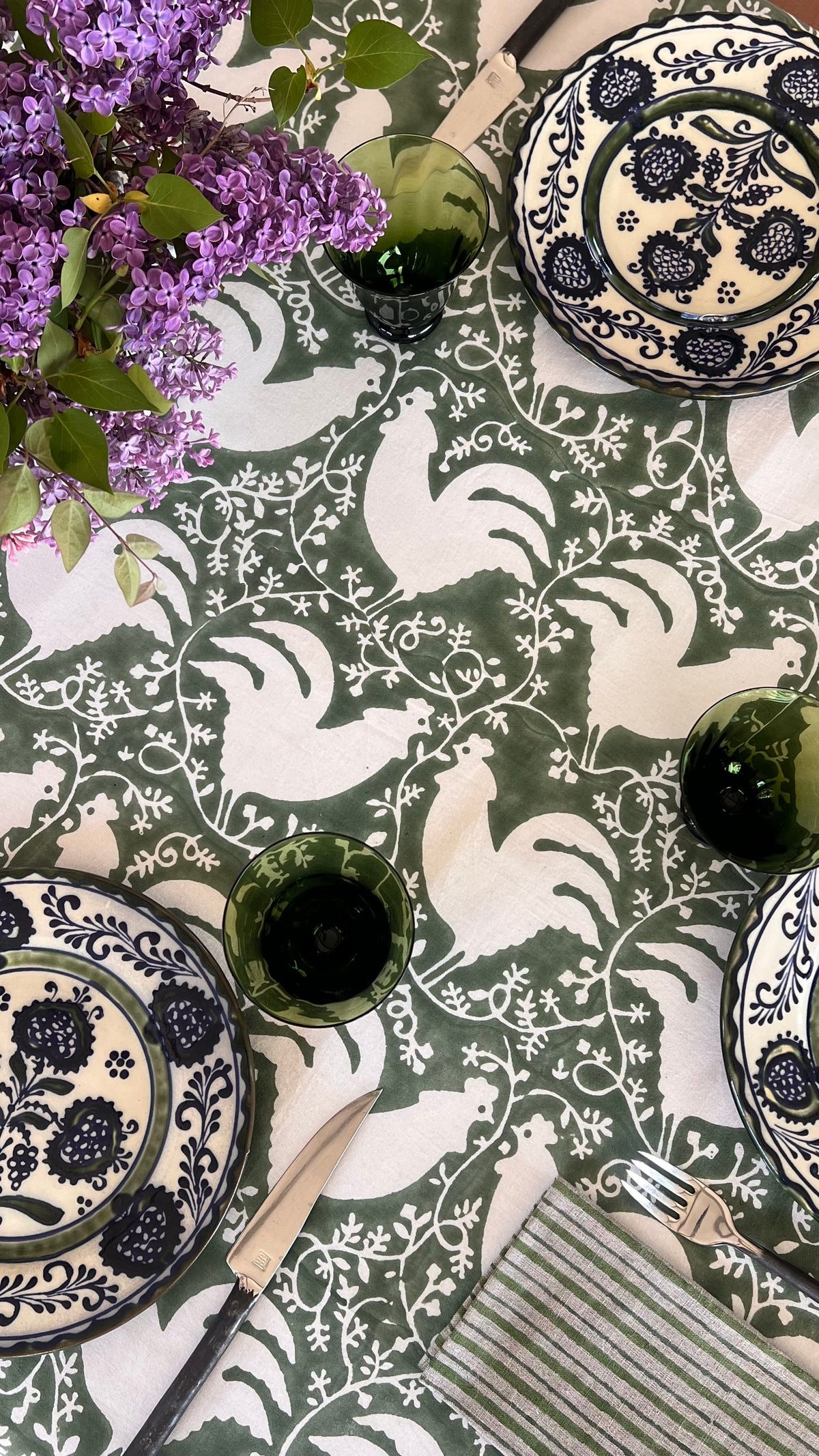 ’The Rooster’s Garden Tablecloth