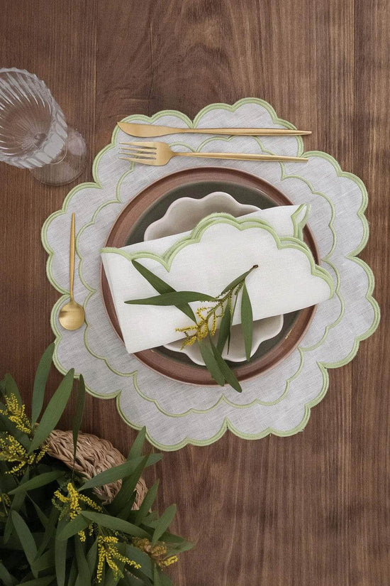 Íris Placemat, Ivory with Light Green