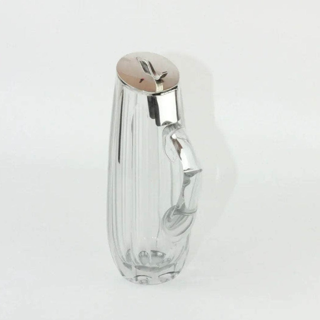 Minimalist Pitcher