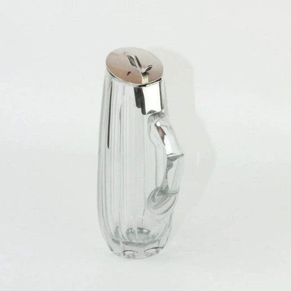 Minimalist Pitcher