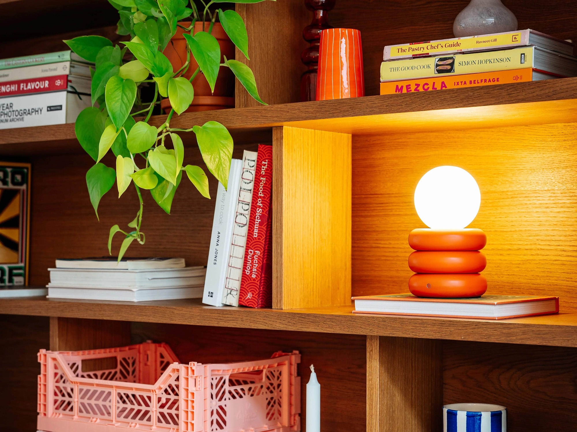 Peel orange cordless table lamp