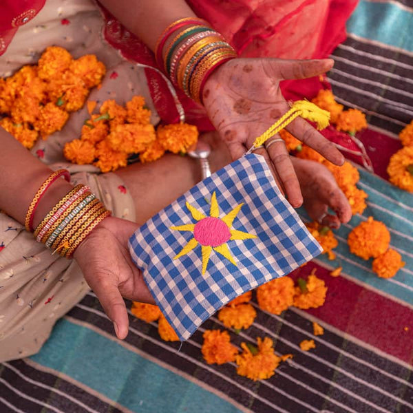 MM X Saheli Pouch