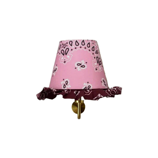 Poppy Wall Light pink Paisley