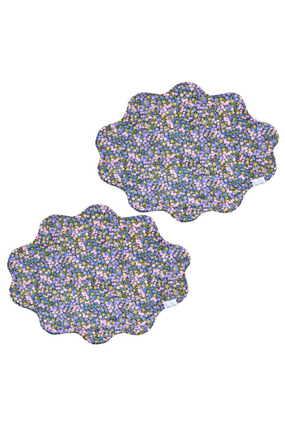 Reversible Wavy Placemat made with Liberty Fabric WILTSHIRE STAR & CAPEL