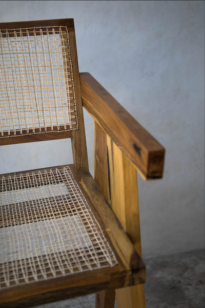 Piltra Chair