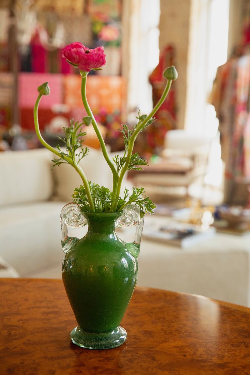 Blown Glass Amphora Vase, Green