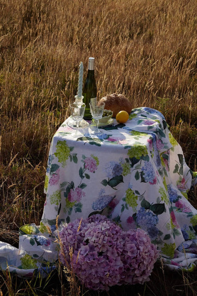Hydrangea Linen Tablecloth