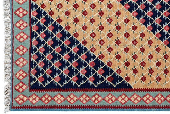Kelim Senneh Rug