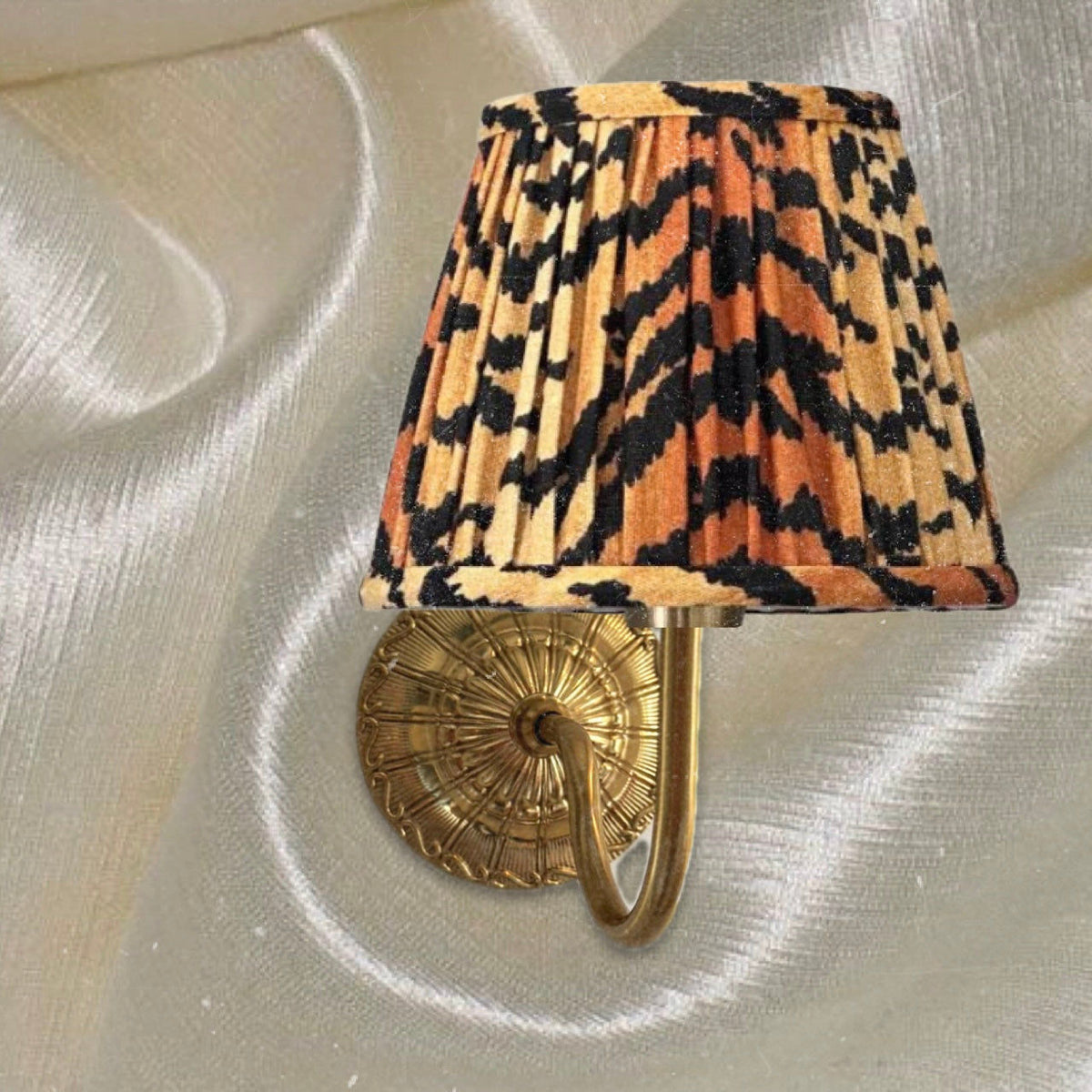 MIMI Rechargeable Wall Light Tiger