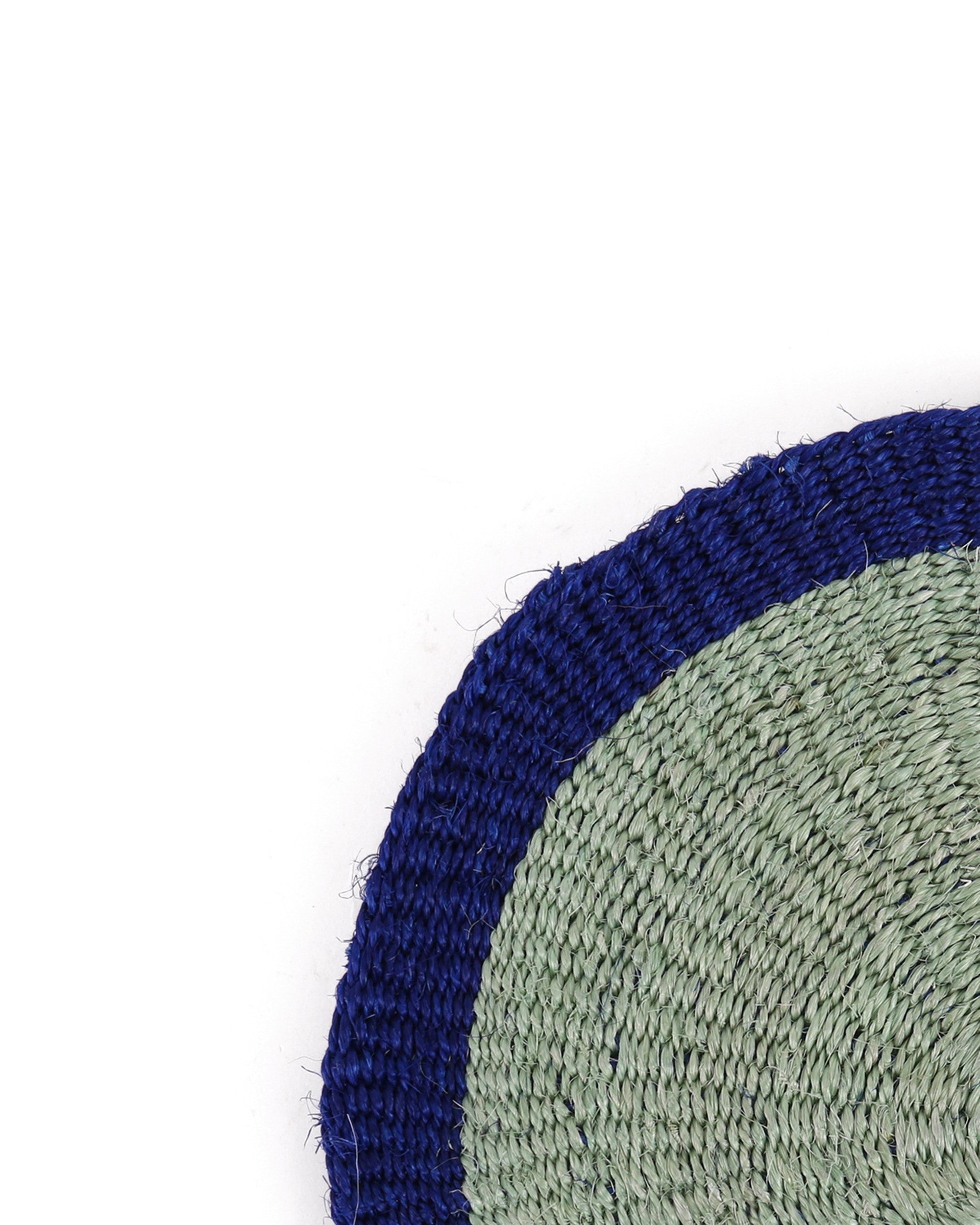 KALAMU: Sapling Green and True Blue Sisal Circular Placemat