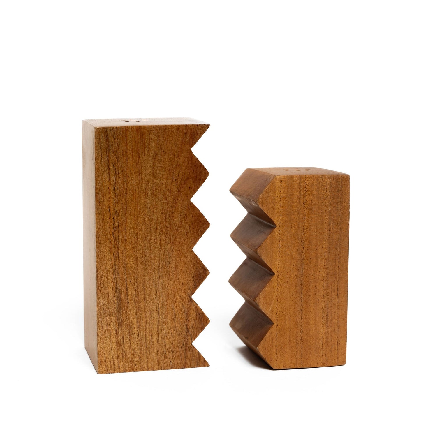 HOF Nido Salt and Pepper Shakers