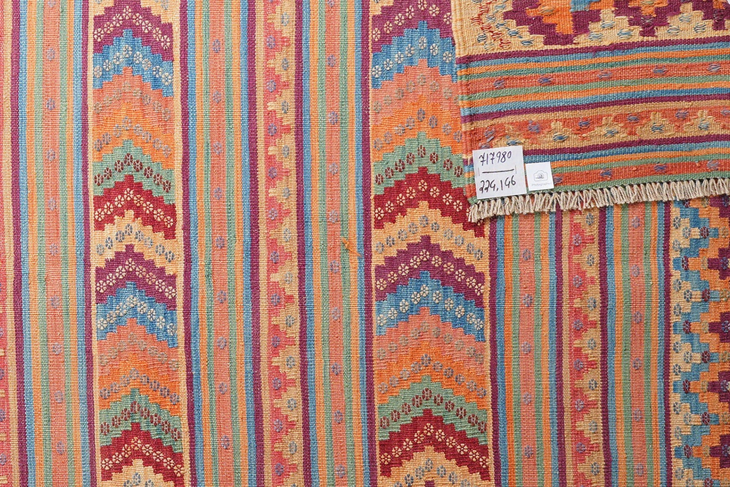 Sumak Sirdjan Kelim Rug