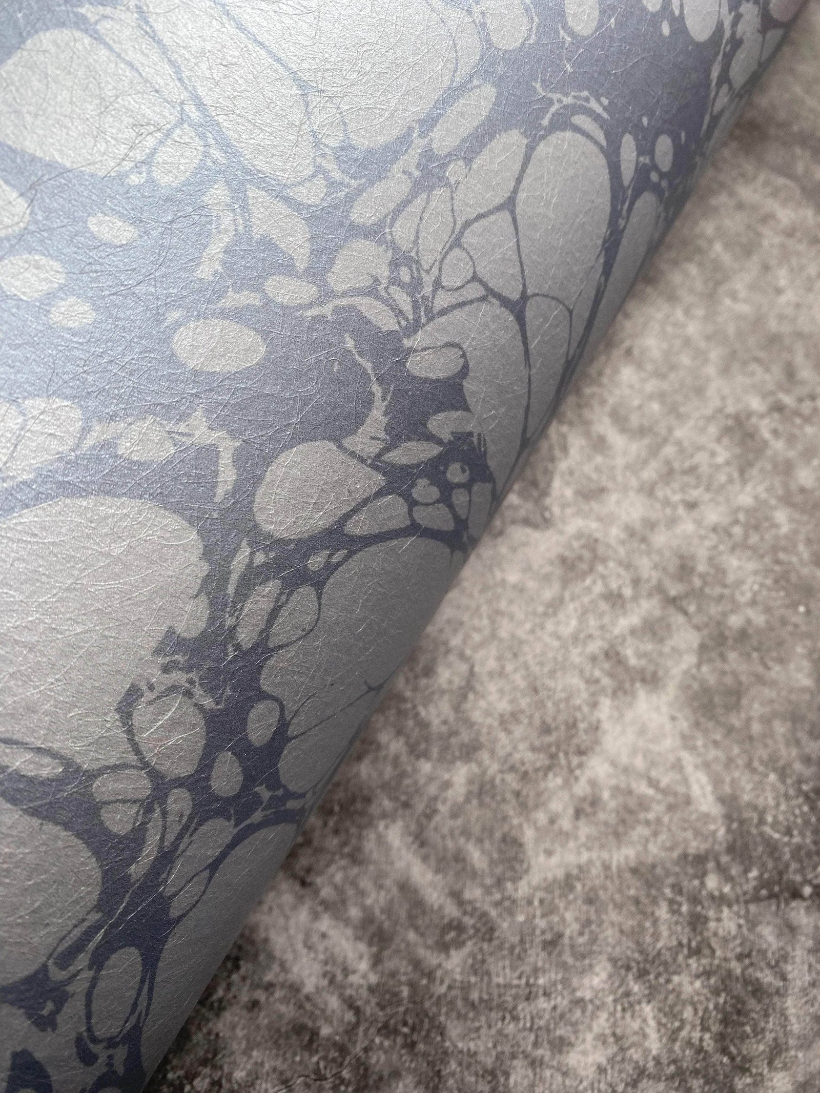 Marbled Wallpaper - 'Moucheté' - Col: Sea Holly - Mica Coated Non-Woven