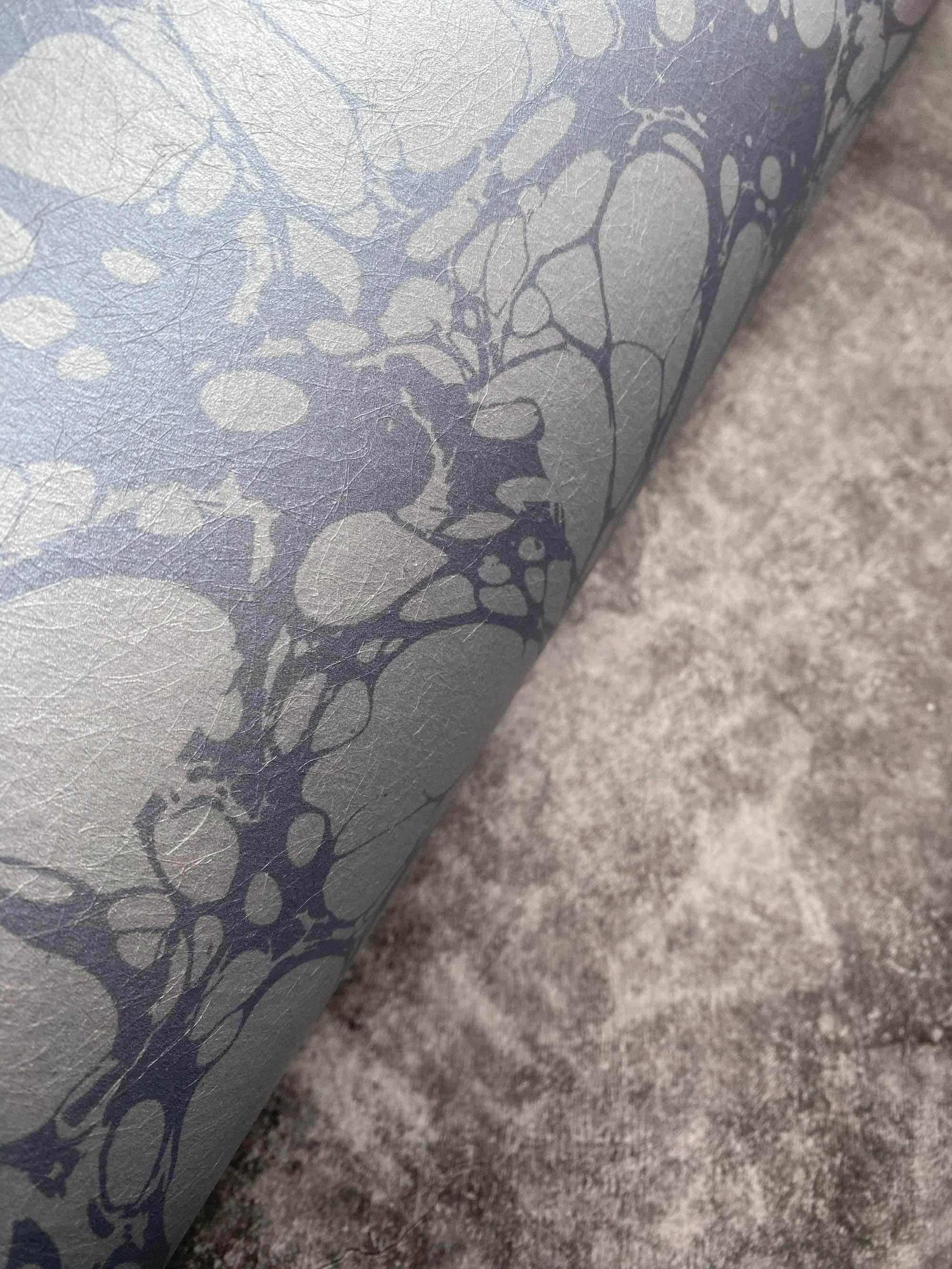 Marbled Wallpaper - 'Moucheté' - Col: Sea Holly - Mica Coated Non-Woven