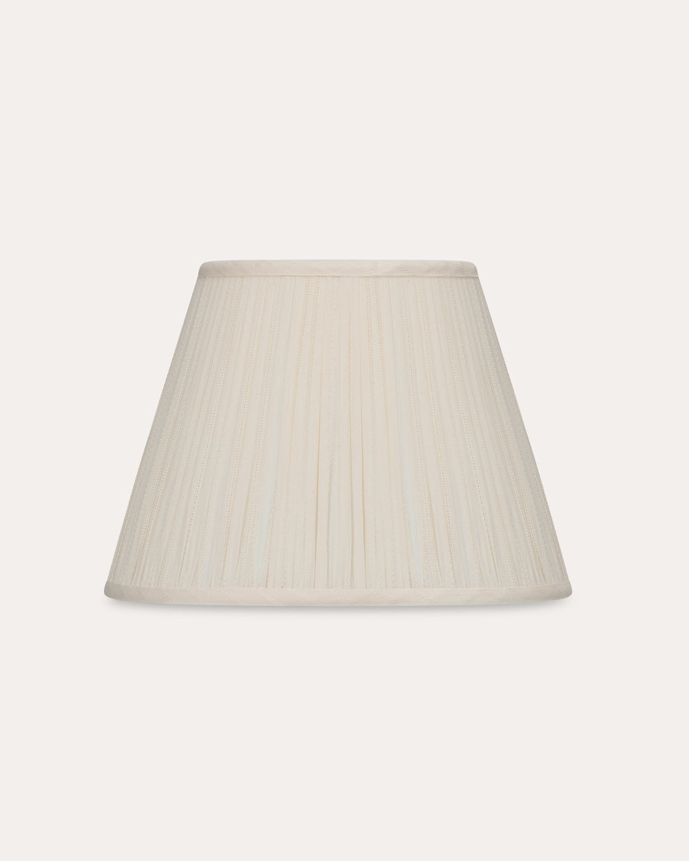 The Classic Embroidered Cotton in Daisy