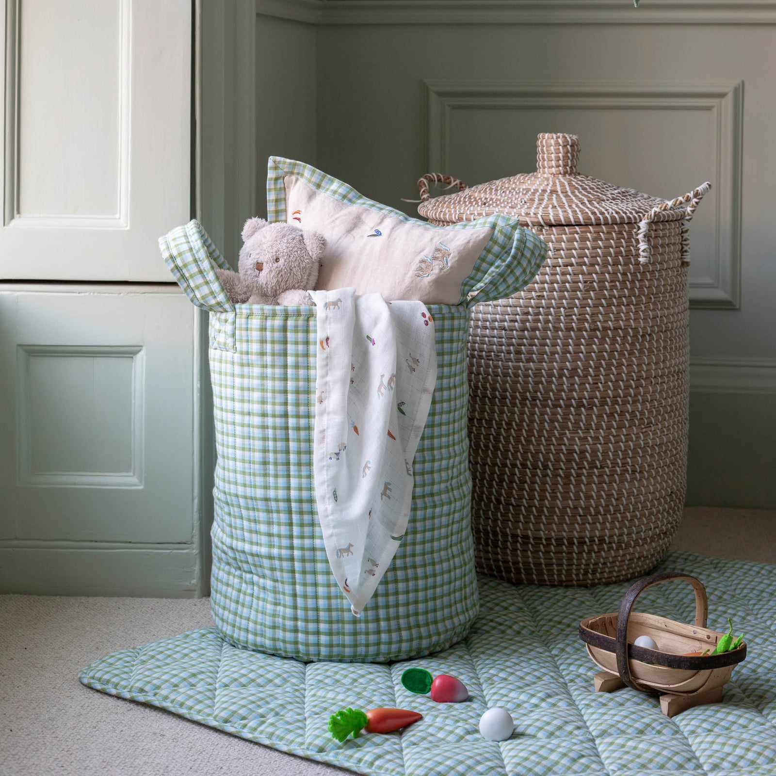 Large Quilted Storage Basket - Greenhouse Gingham / Little Farm