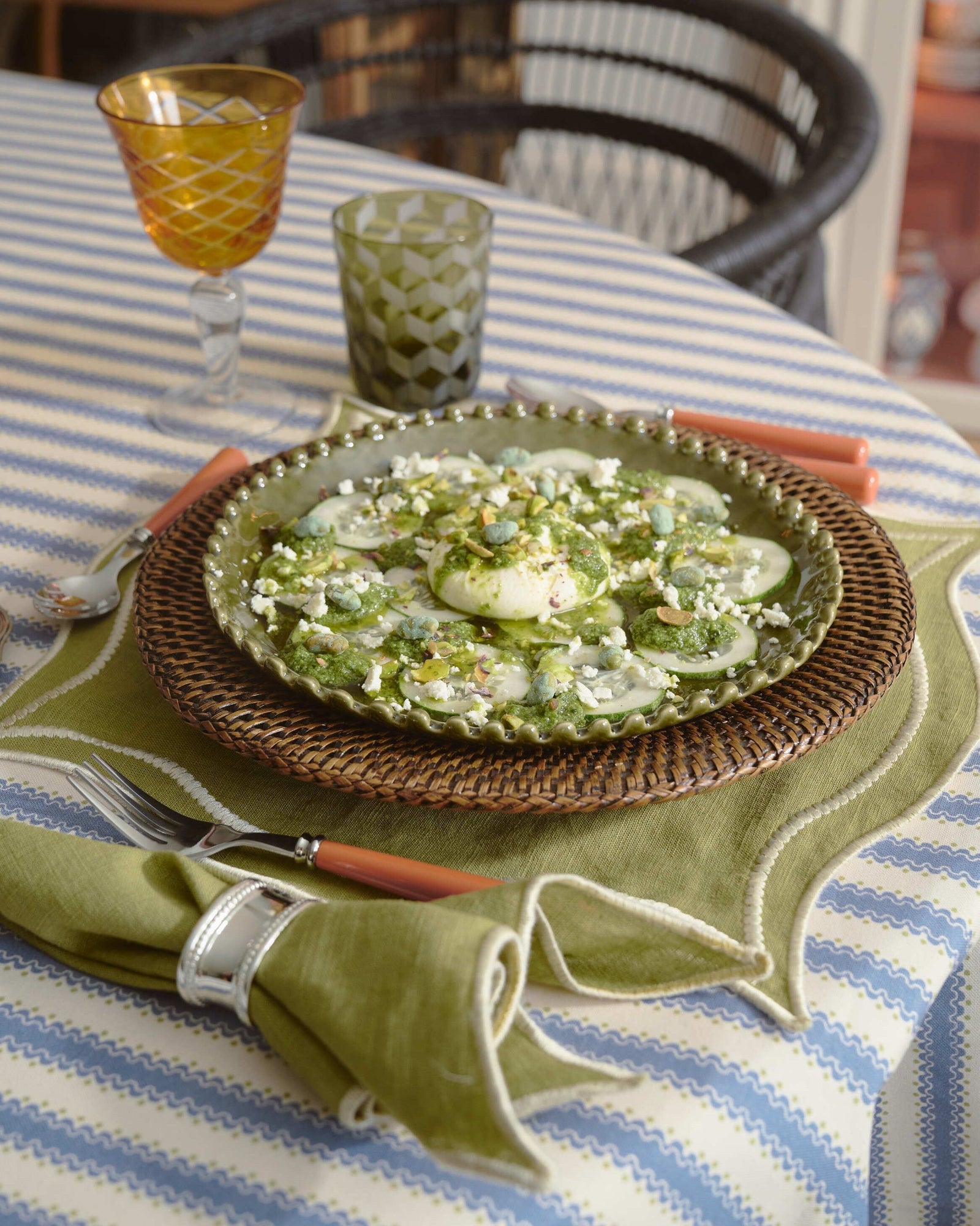 Leme Placemat, Green with Ecru/Off-White