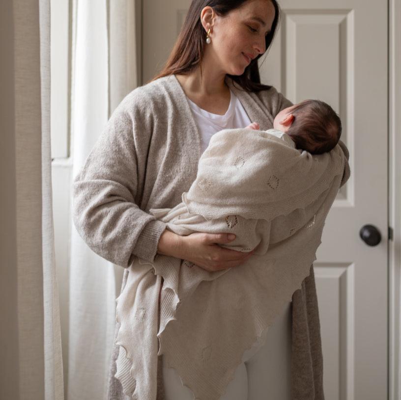 G.H.Hurt & Son X Avery Row Cashmere Shawl Gift Set