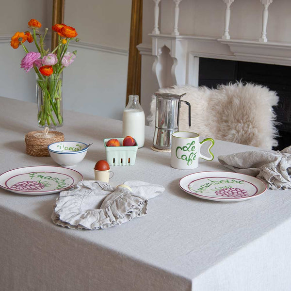 Mistral Drape Ruffled Linen Napkins: Brume (Natural)