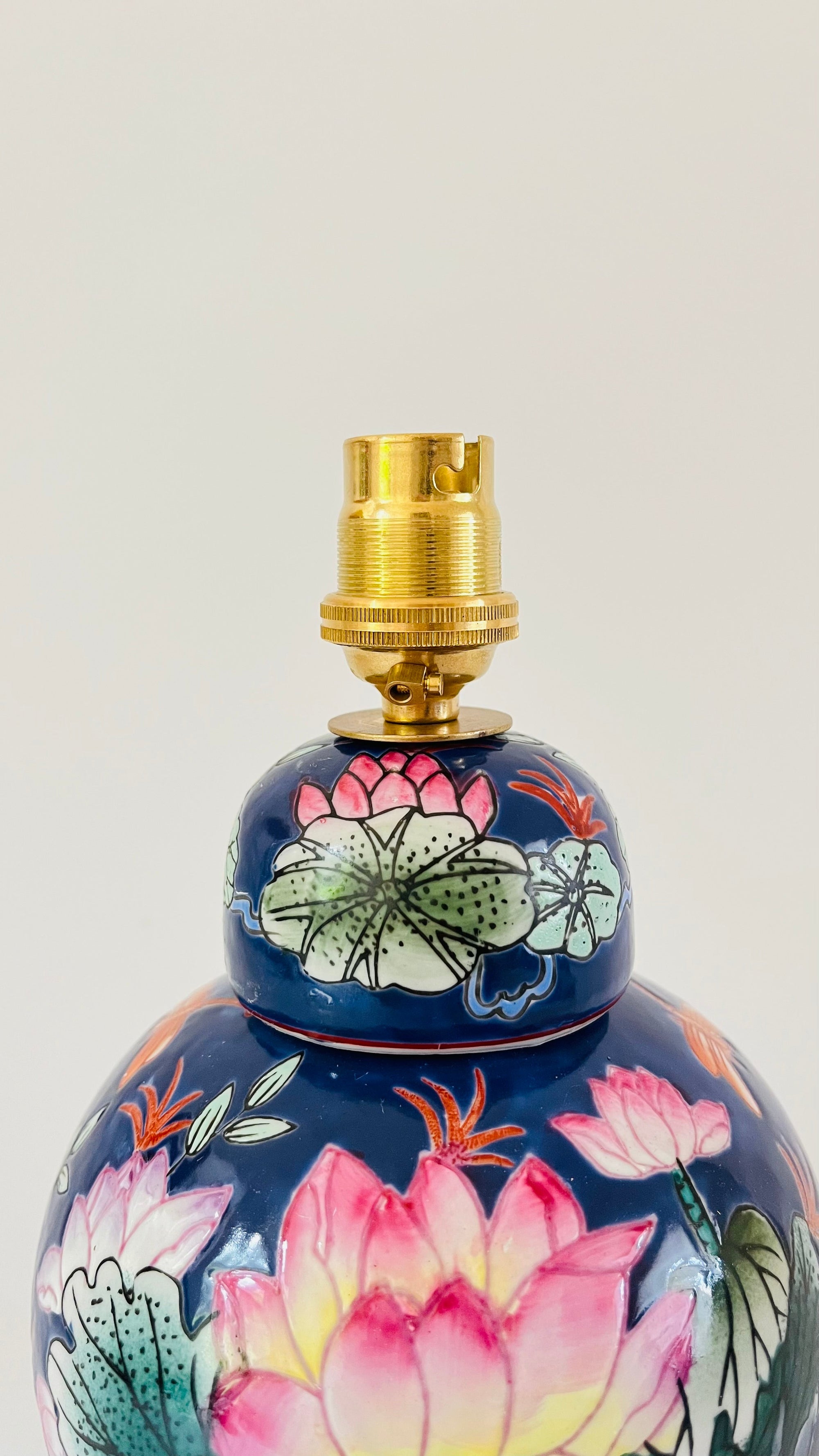 Antique Mini Water Lily Lamp