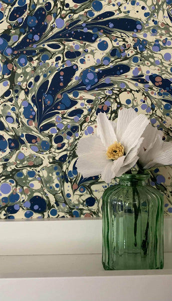 Marbled Wallpaper - 'Juniper' Colour: Blue Anise - Non-Woven