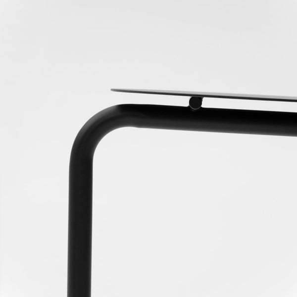 Eater Light Chair