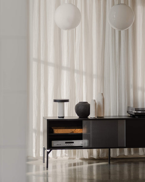 Met Tv Stand-