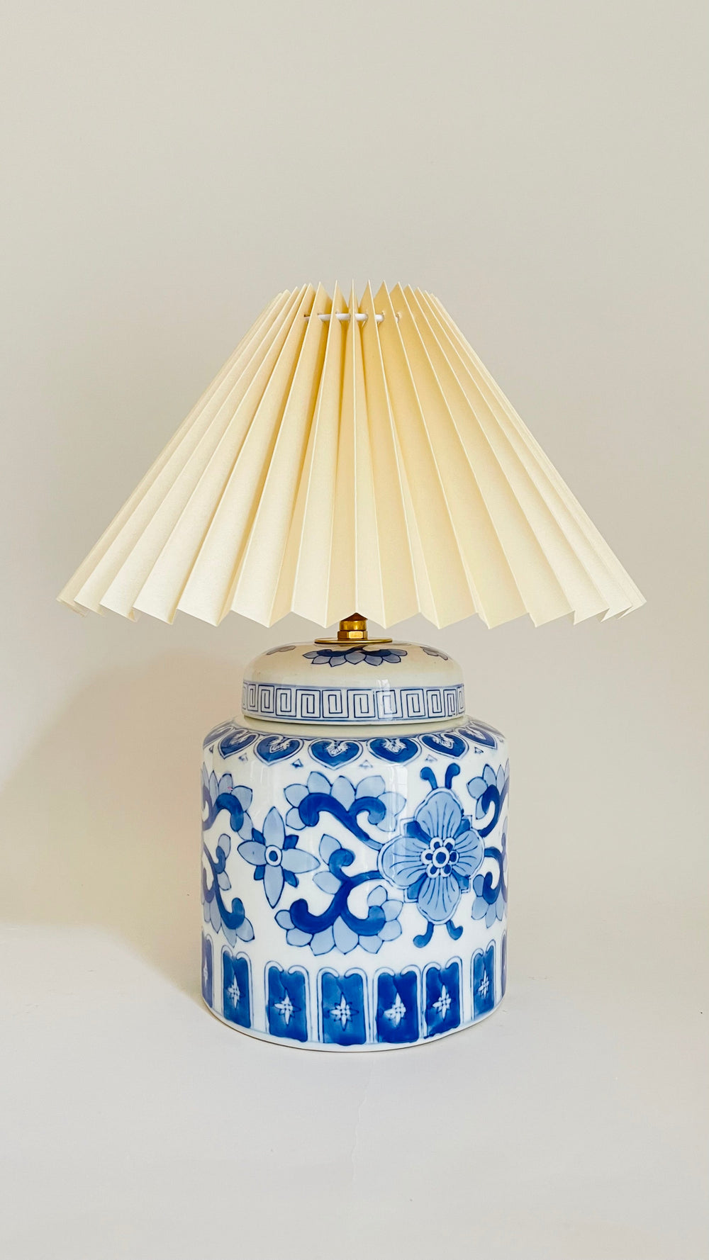 Antique Chinese Mini Lamp