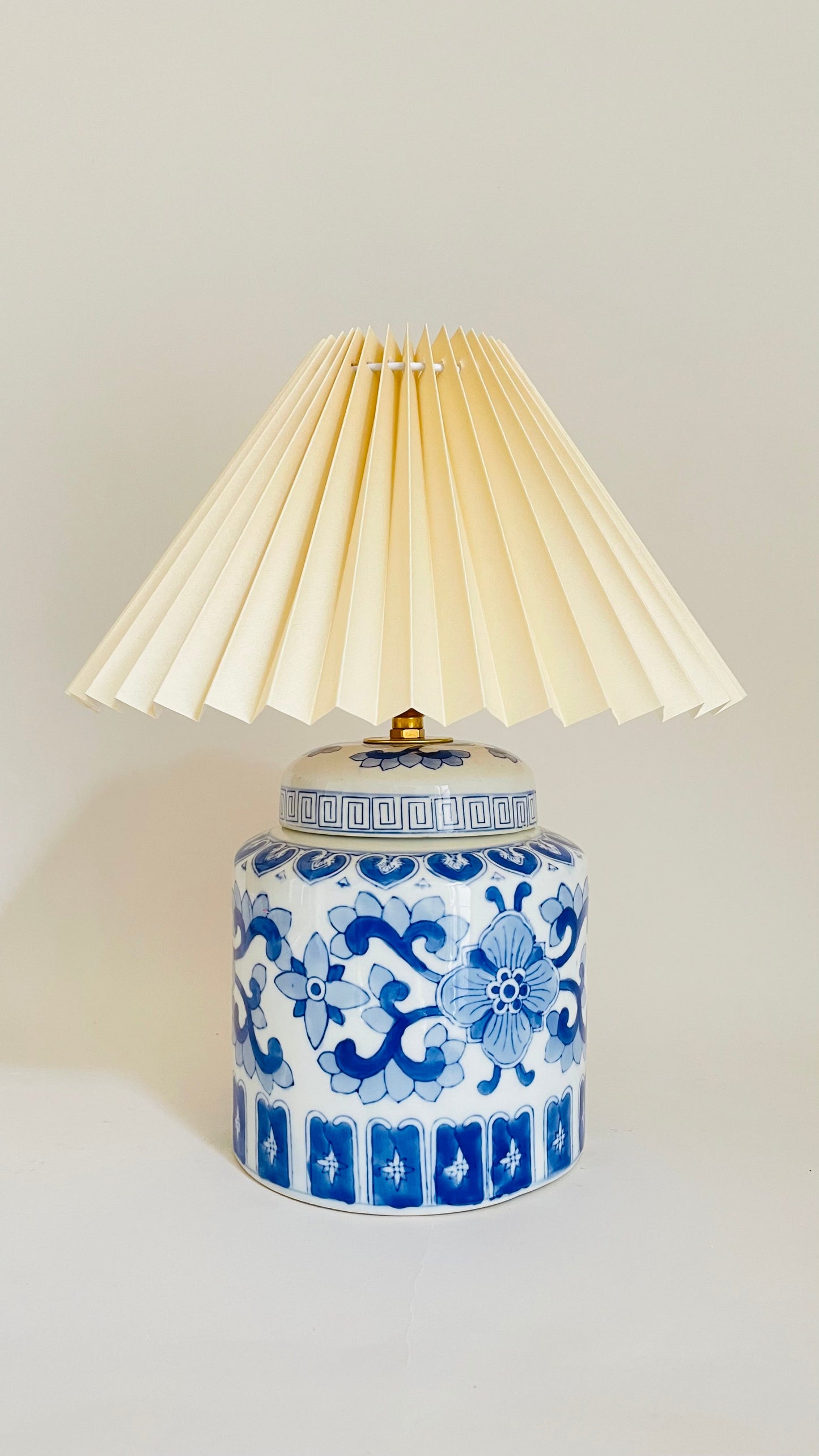 Antique Chinese Mini Lamp
