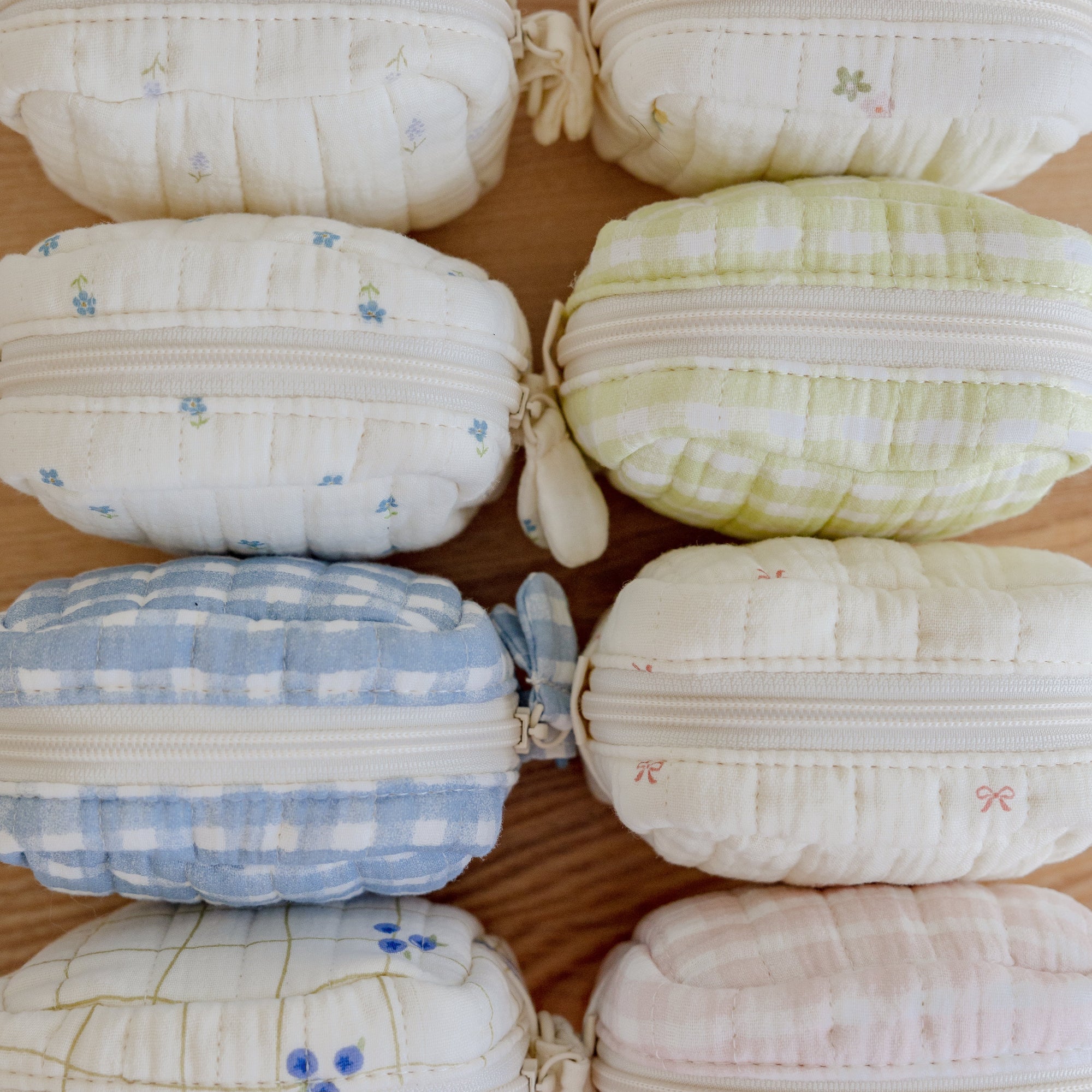 Soft Baby Loaf Pouch – Surprise Me