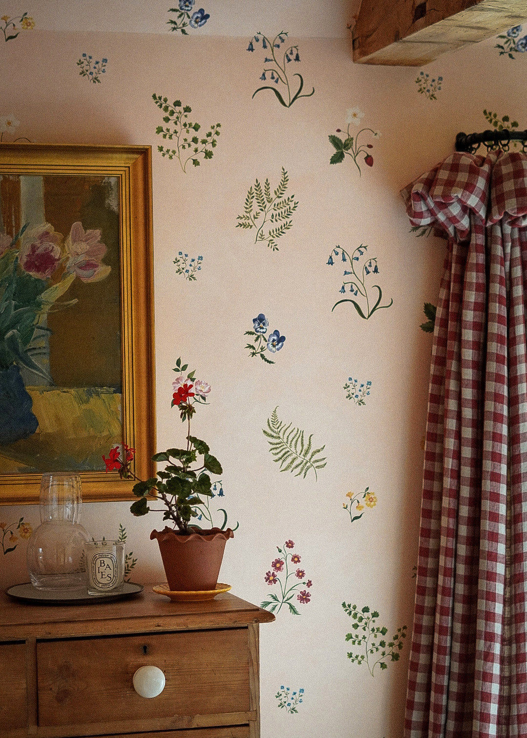 Herbarium Wildflower Wallpaper - Blush