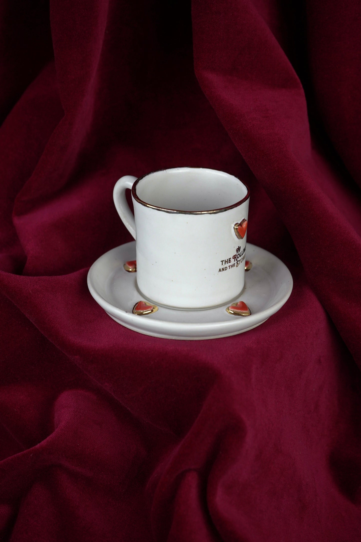 Lover's Heart Espresso Rim of Gold