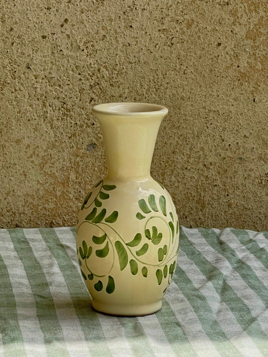The Bud Vase ‘Elia’