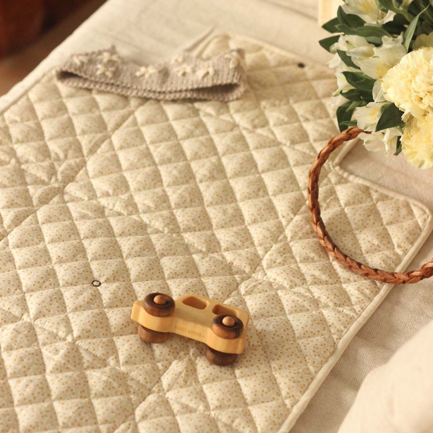 Travel Baby Changing Mat - Wild Chamomile