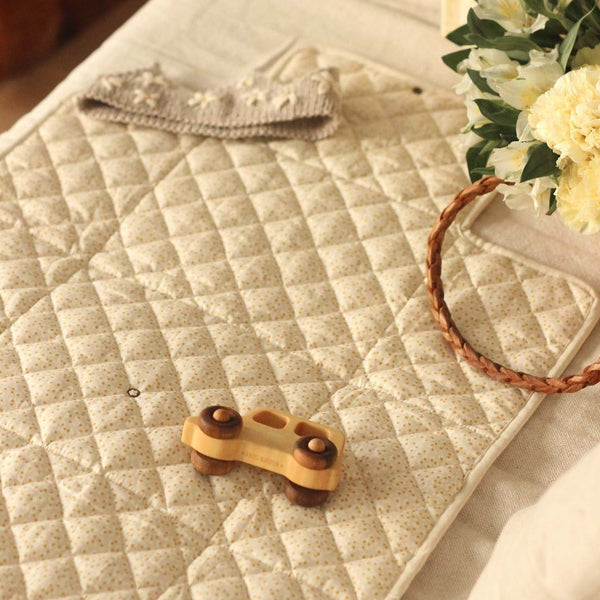 Travel Baby Changing Mat - Wild Chamomile