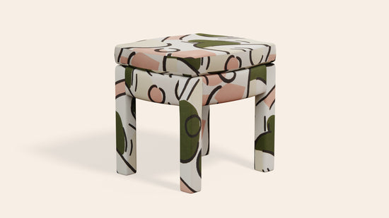 Piero Footstool, Pesto