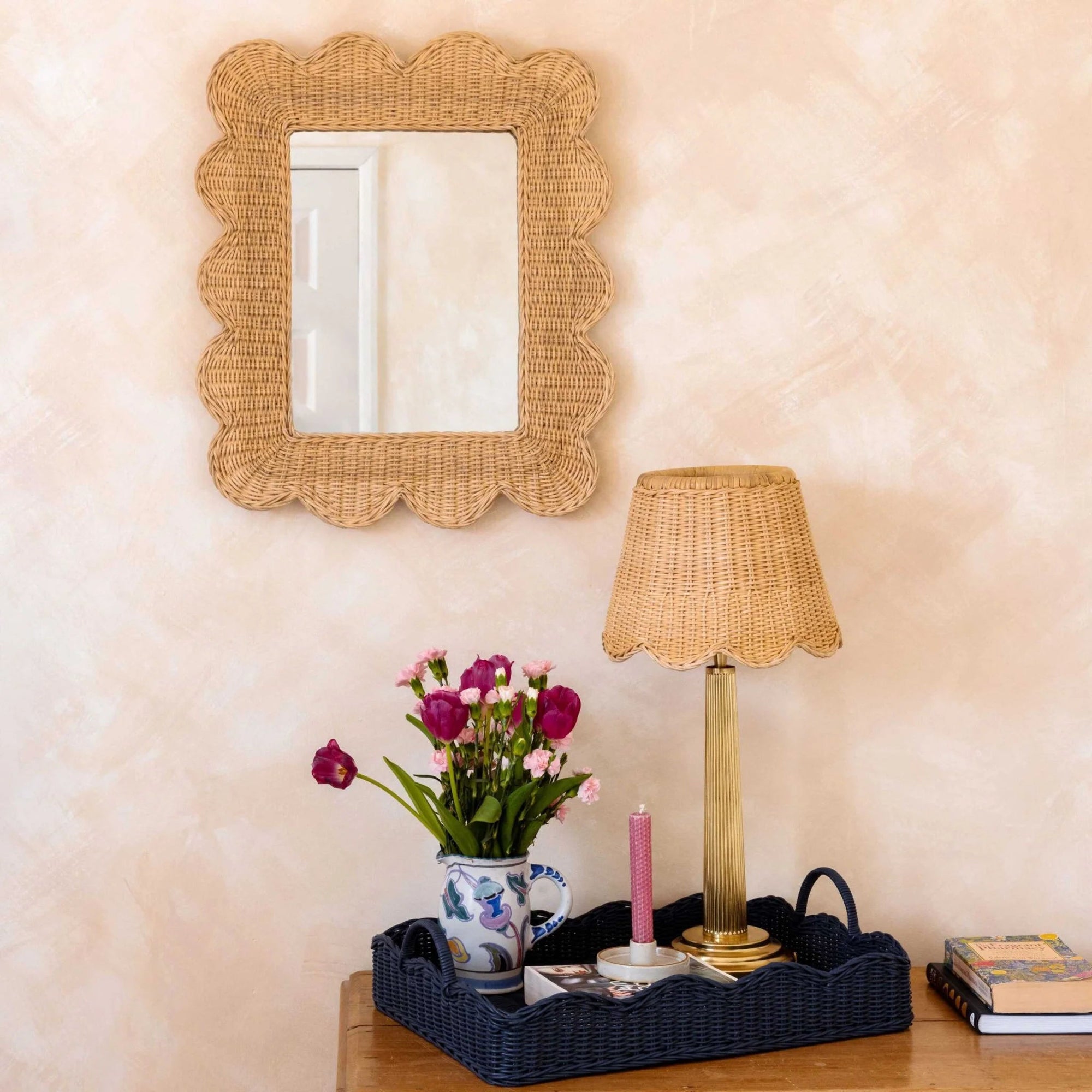 Mimi Scalloped Mirror (Medium)
