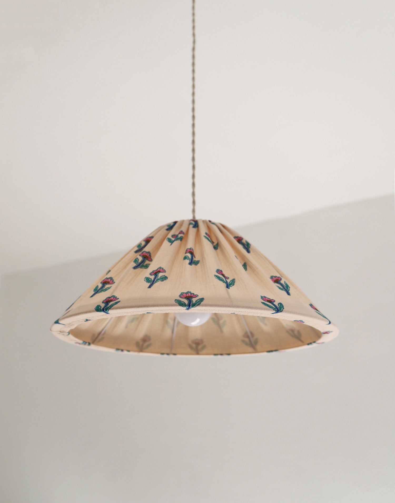 Conical Pendant Light Small Flowers Malala “Flora”
