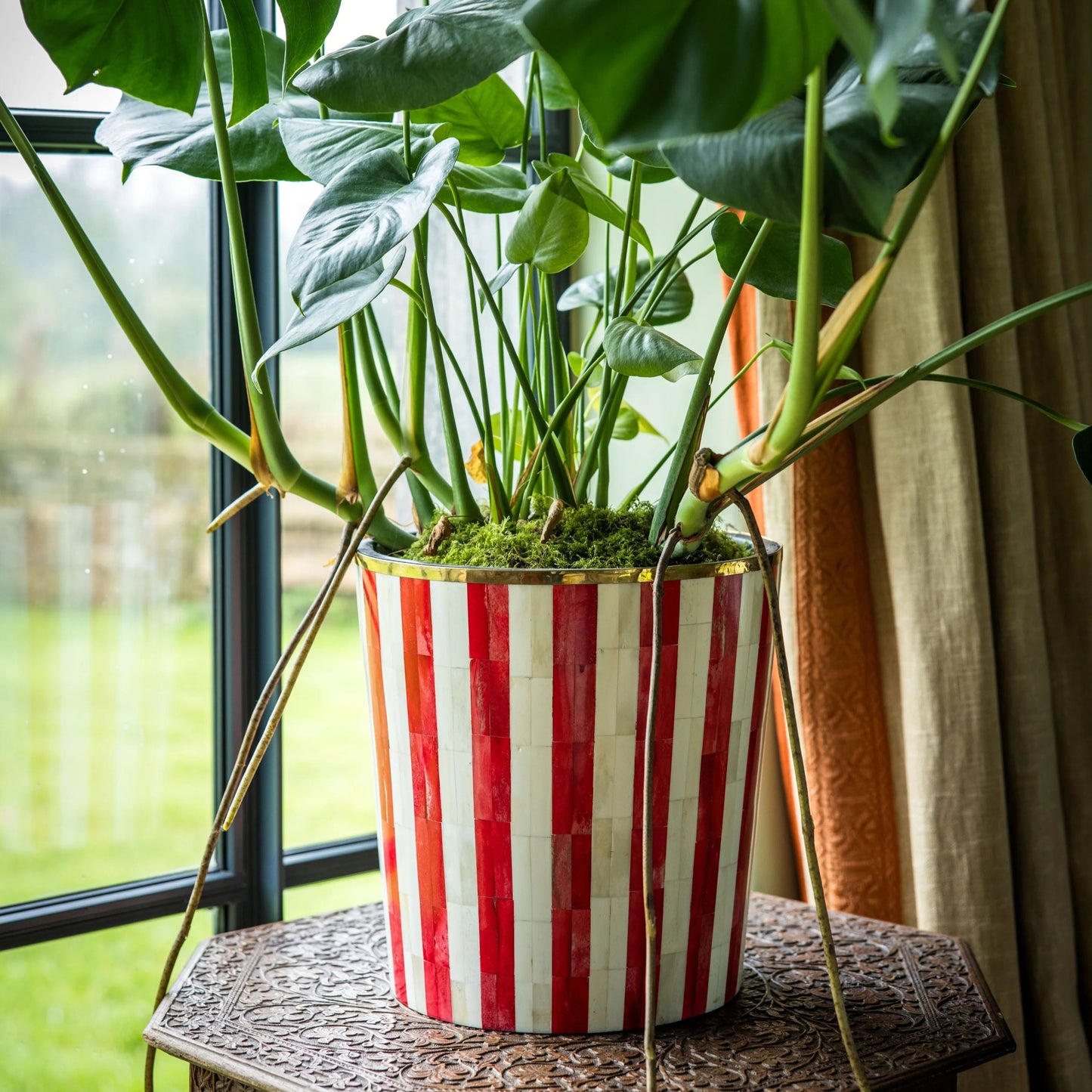 Round Inlay Planter | Extra Large | Ruby Red & White | Striped