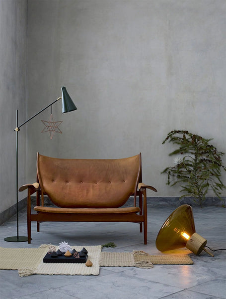 Hunter Grand Floor Lamp