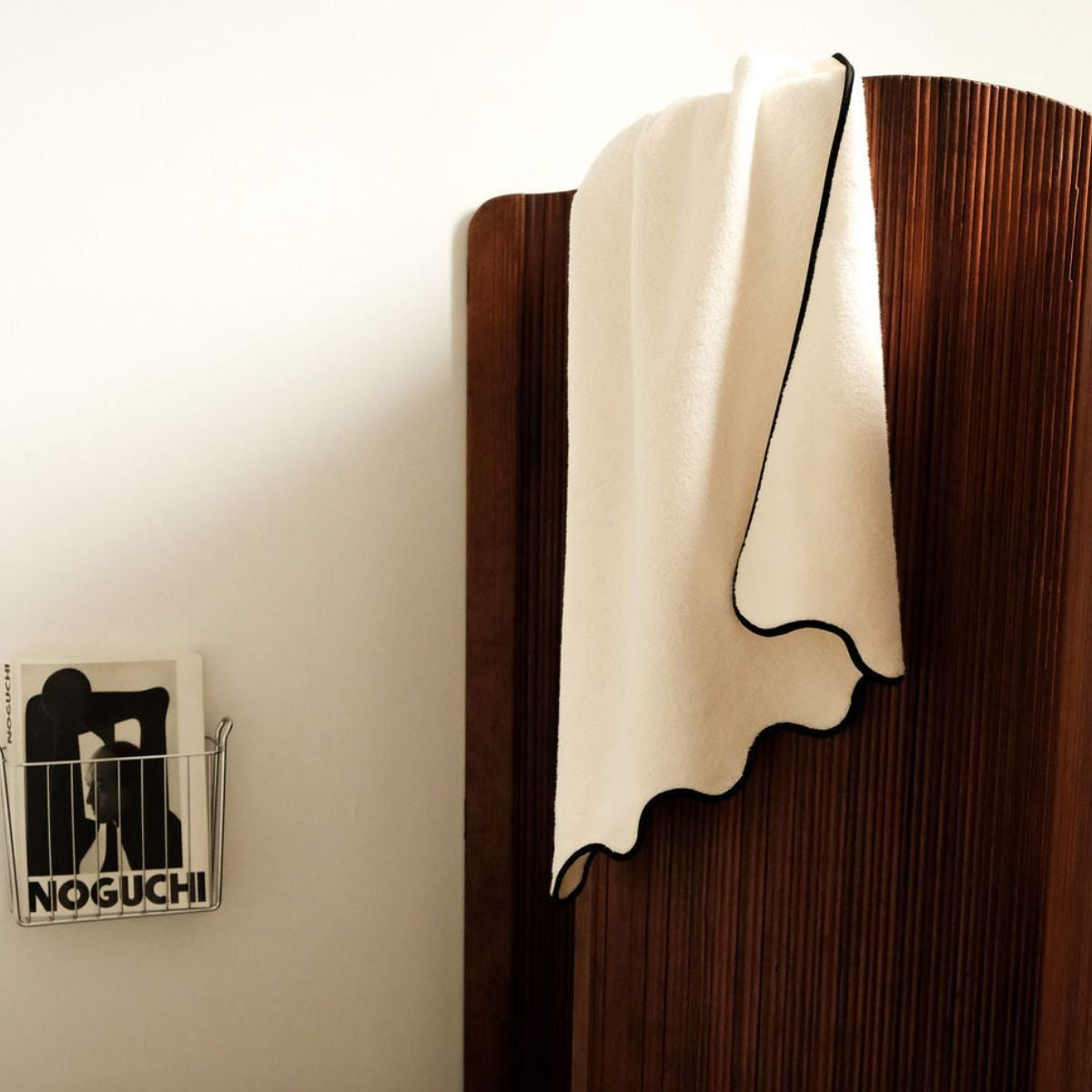 Ivory & Black Cotton Wavy Bath Sheet