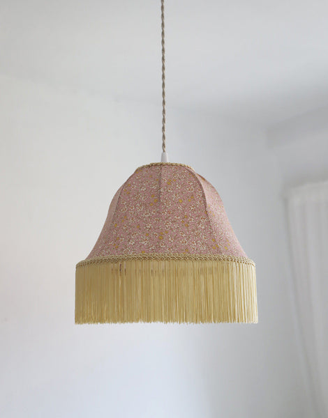 Vintage Bell-Shaped Pendant Light Printed with Fringes
