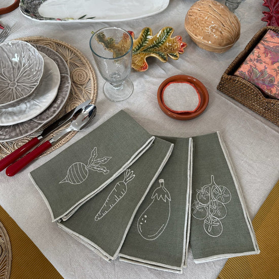 Set of 4 Linen Napkins - Vegetables