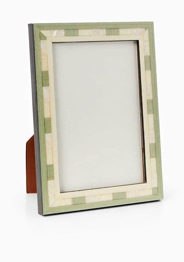 Valduga Marquetry Green Frame 6x4"
