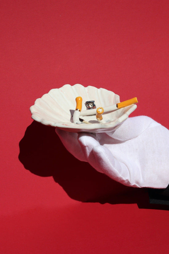 Ciggy's Meium Shell Ashtray