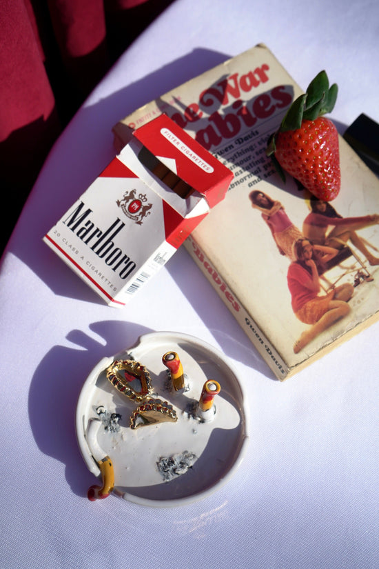 Beere & Kisses Ashtray