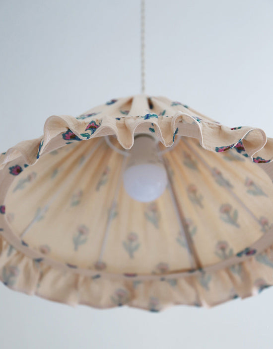Conical Pendant Light With Ruffle Emilia “Flora”