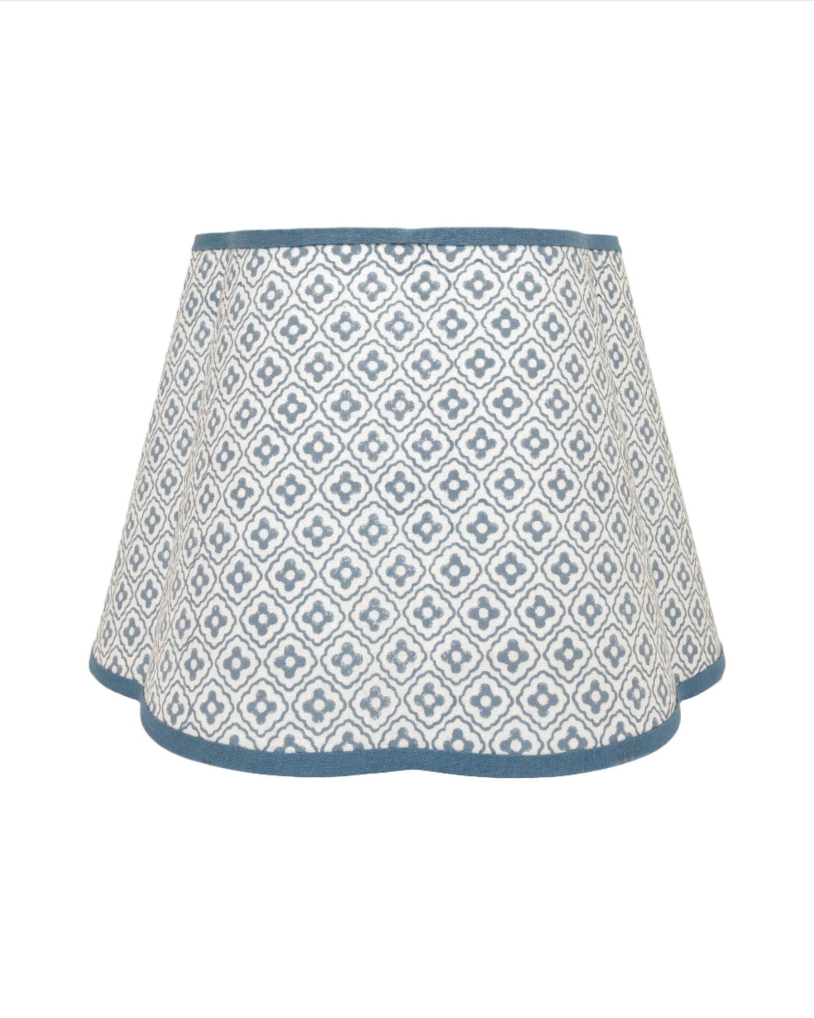 Scalloped Finestra Lampshade - Blue